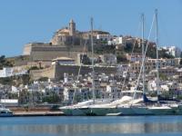 Bootscharter Ibiza / Formentera: Ibiza-Stadt hat eine sehenswerte Altstadt
