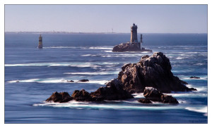 Bretagne Jachtcharter - Ungezähmt - Starke Strömung am Westzipfel der Bretagne