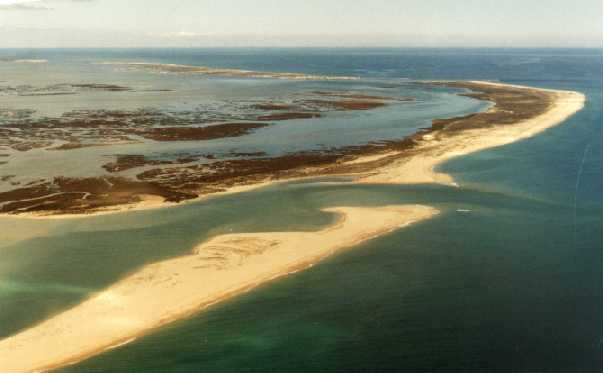 Portugal Yachtcharter - Cap Santa Maria: Einfahrt zu den Häfen Faro, Olhao und den Lagunengewässern