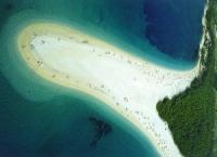 Bootscharter Split / Dalmatien: Top-Strand "Goldenes Horn" Zlatni rat bei Bol