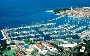 Kroatien Charter: Marina Izola - Riesiger Yachthafen am Golf von Triest 