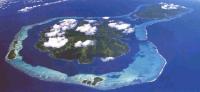 Yachtcharter Tahiti: Raiatea aus der Luft - In der Lagune zwischen Insel und Außenriff liegt man überall gut geschützt