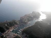 Bootscharter Korsika: Bonifacio - Auf den Kreidefelsen thront die Altstadt
