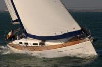 Bootscharter Yacht-Test - Dufour 425 GL: Flinke und komfortable Yacht