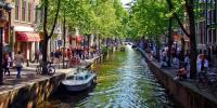 Charter IJsselmeer: Kanäle statt Straßen - Amsterdam ist von Wasserwegen durchzogen